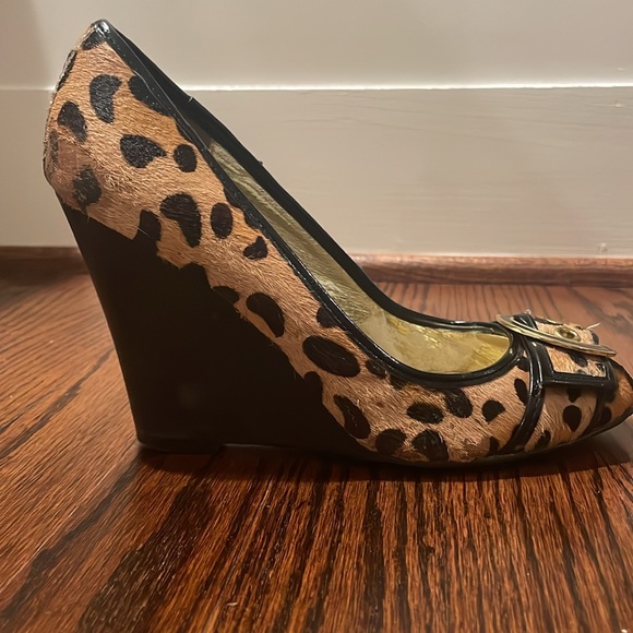 Steve Madden | Cheetah Wedges - Picture 2 of 4